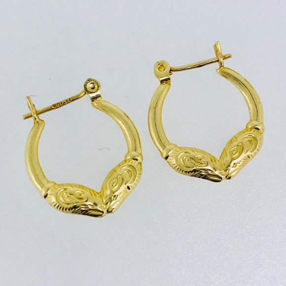 Jewelry - NWT 14kt yellow gold earrings
